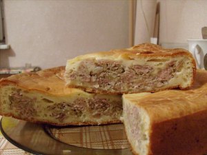 пирог с мясом
